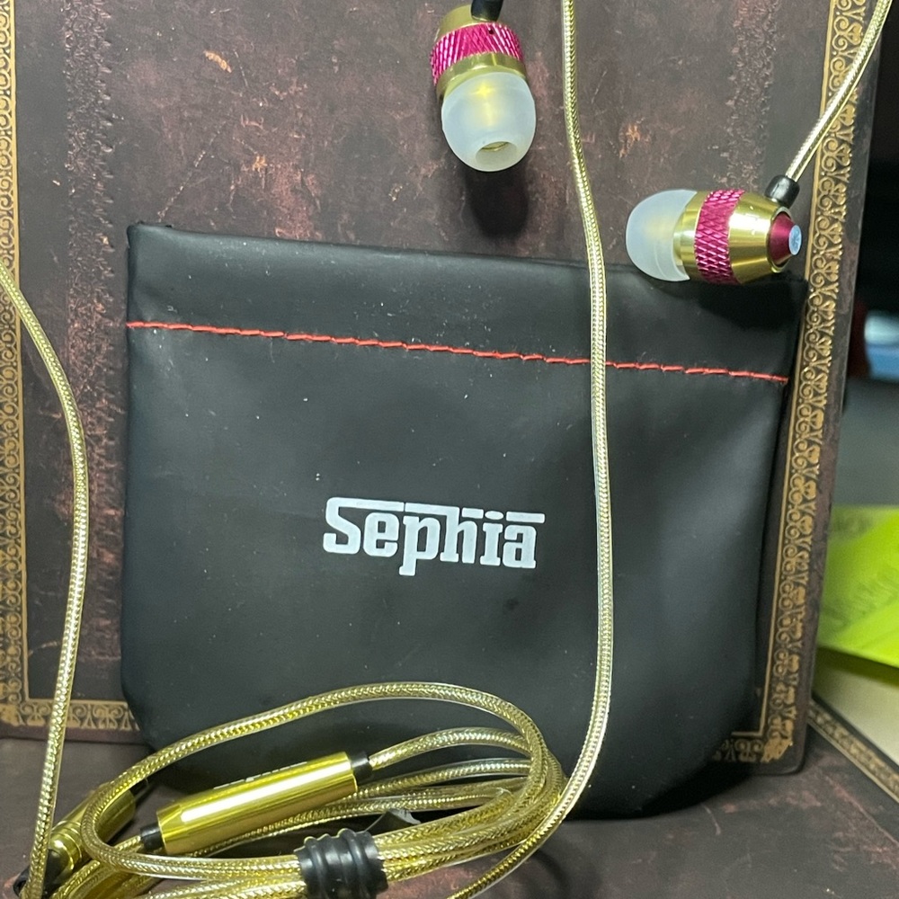 NEW Sephia earbuds